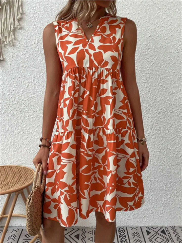Light & Feminine Leaf Print Summer Dress