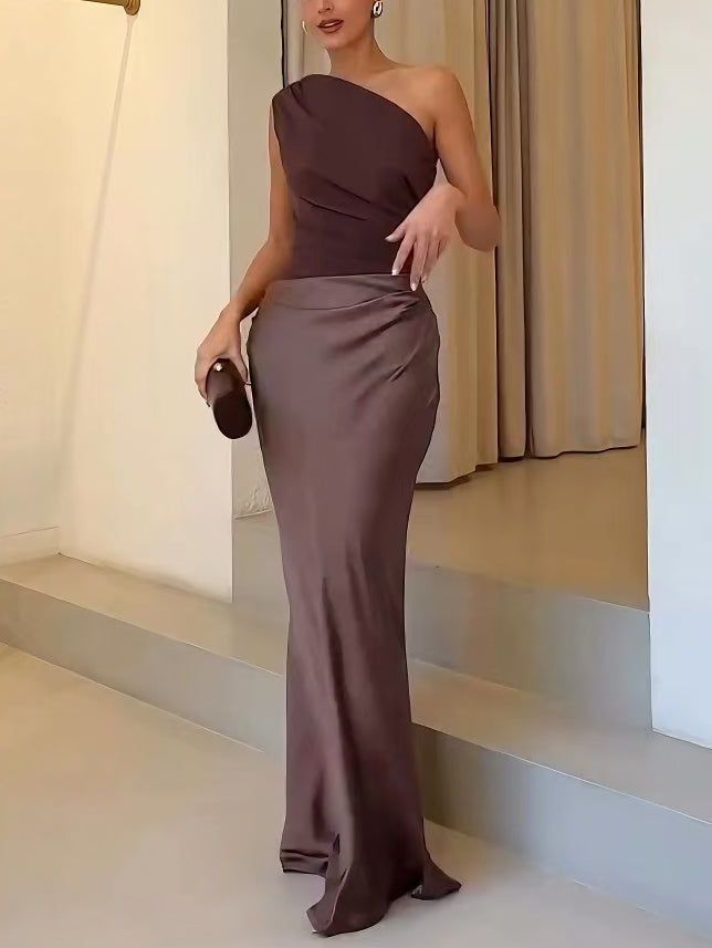 Elegant One-Shoulder Pleated Maxi Dress