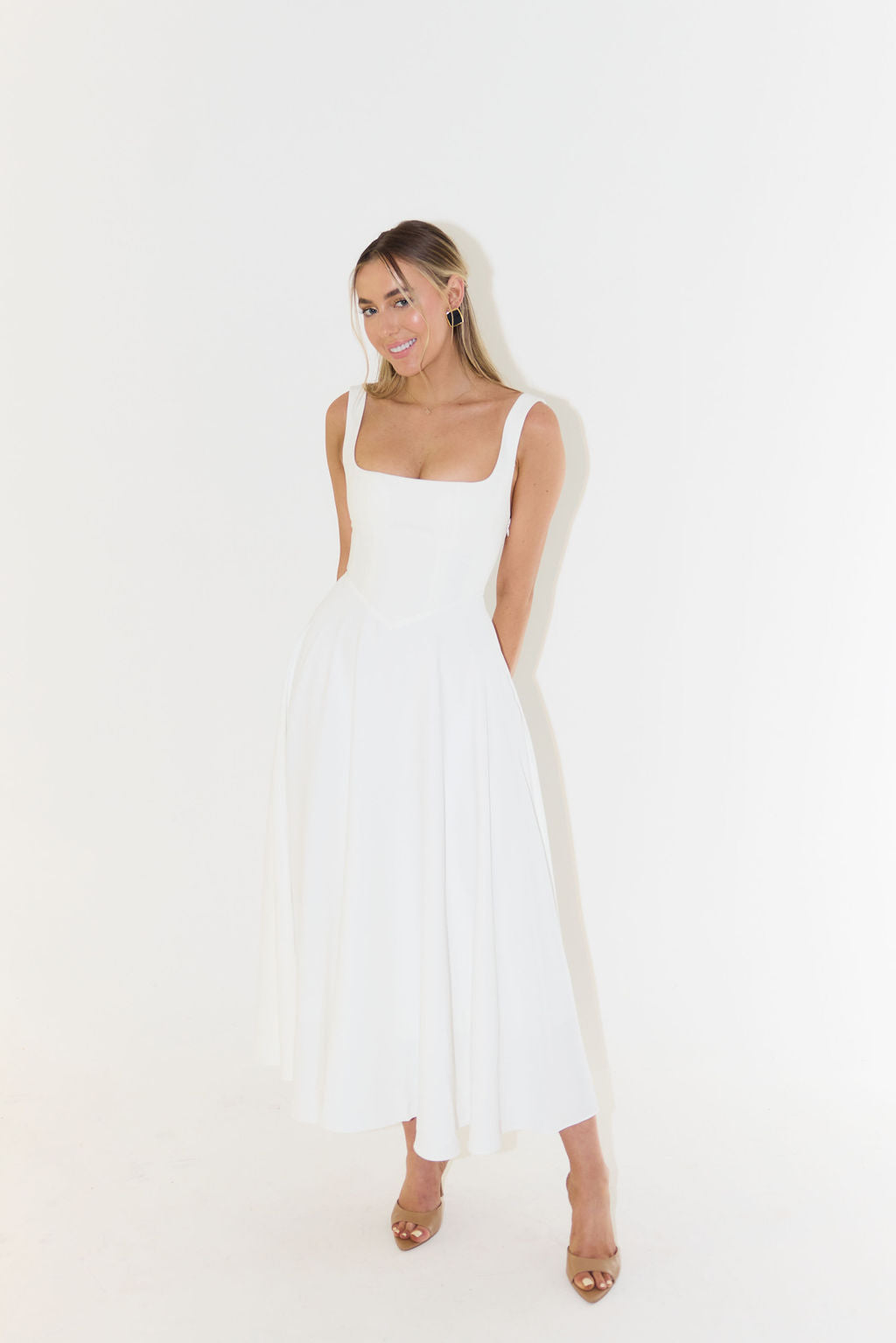 Midi Dress with Square Neckline and Sleeveless Design