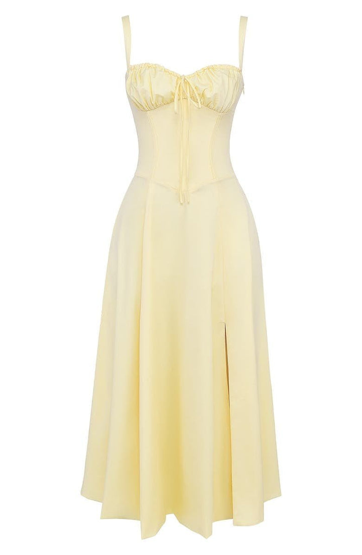 Elegant Waist Dress – Flattering & Timeless